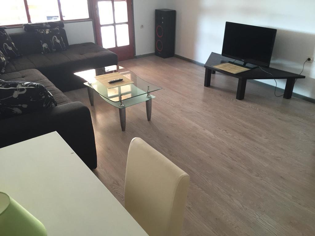 Apartments Pavic Betina  Exterior foto